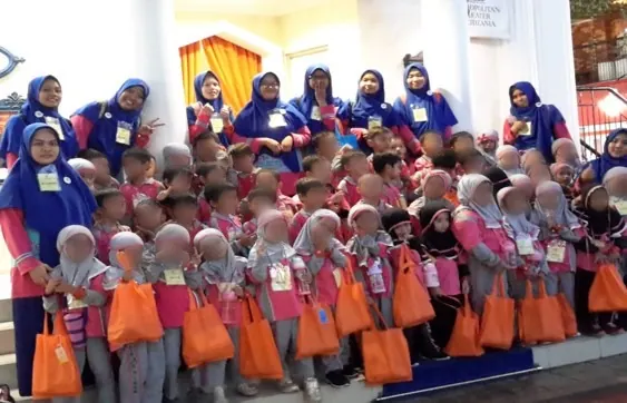 Anak-anak TKIT Annisaa bermain dan belajar
